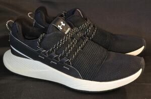 Under Armour Charged Breathe Womens Black Sz 8.5 Running Shoes 3022584-001 *READ